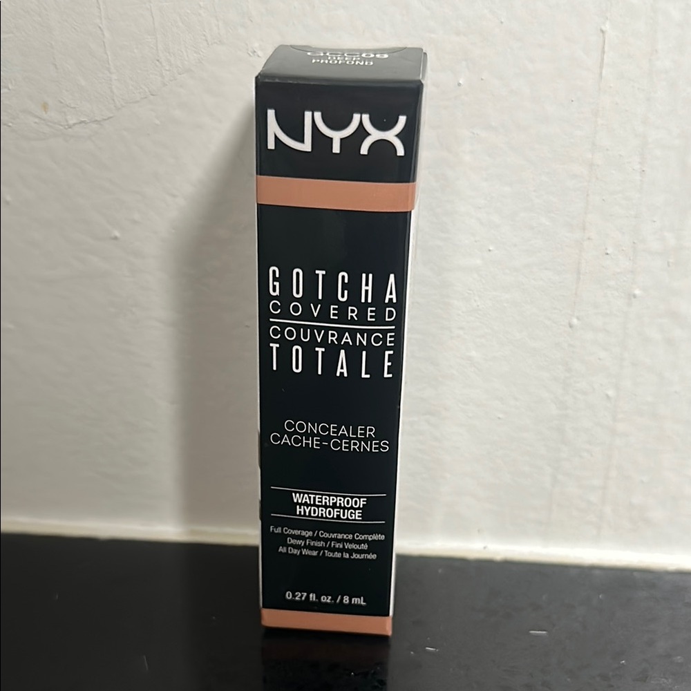 NYX Gotcha Covered Waterproof Concealer GCC09 Deep Profond